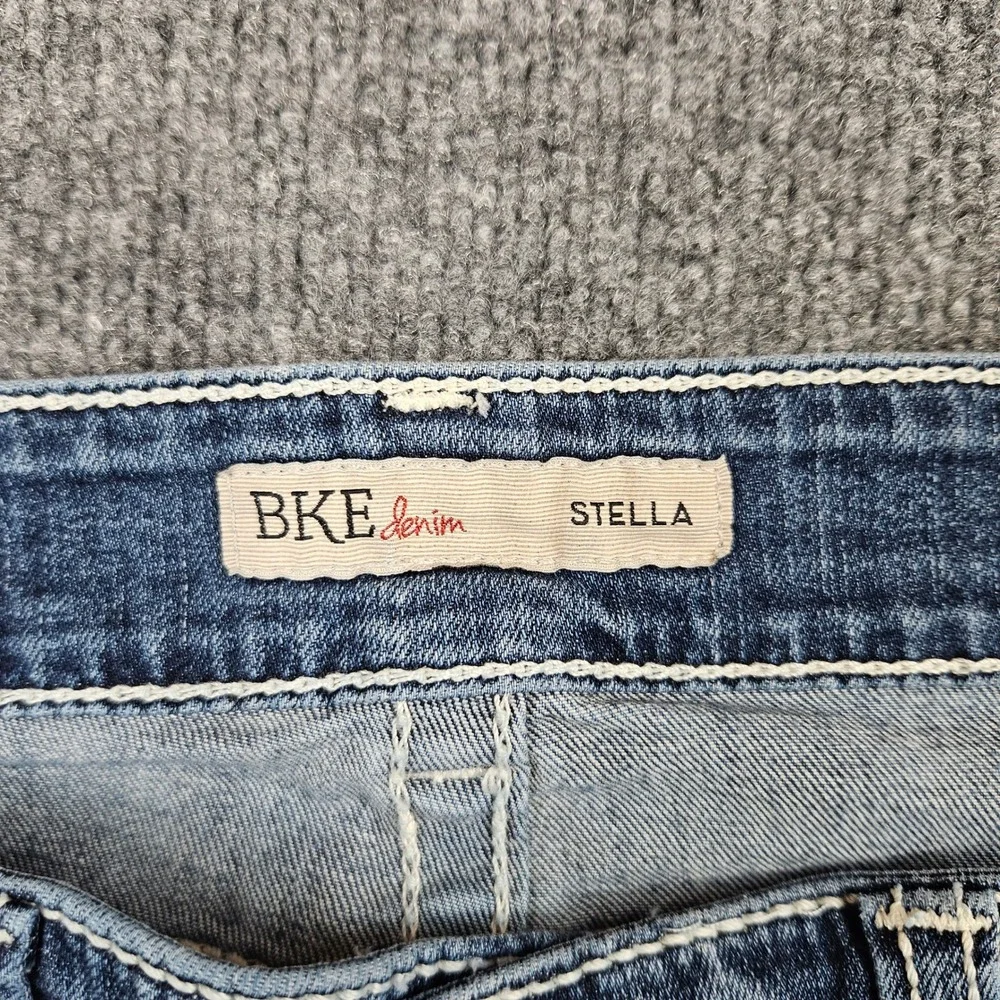 Buckle BKE Stella Bootcut Jeans Women's 31 Blue Dark Wash Stretch Mid Rise Denim - Picture 2 of 12